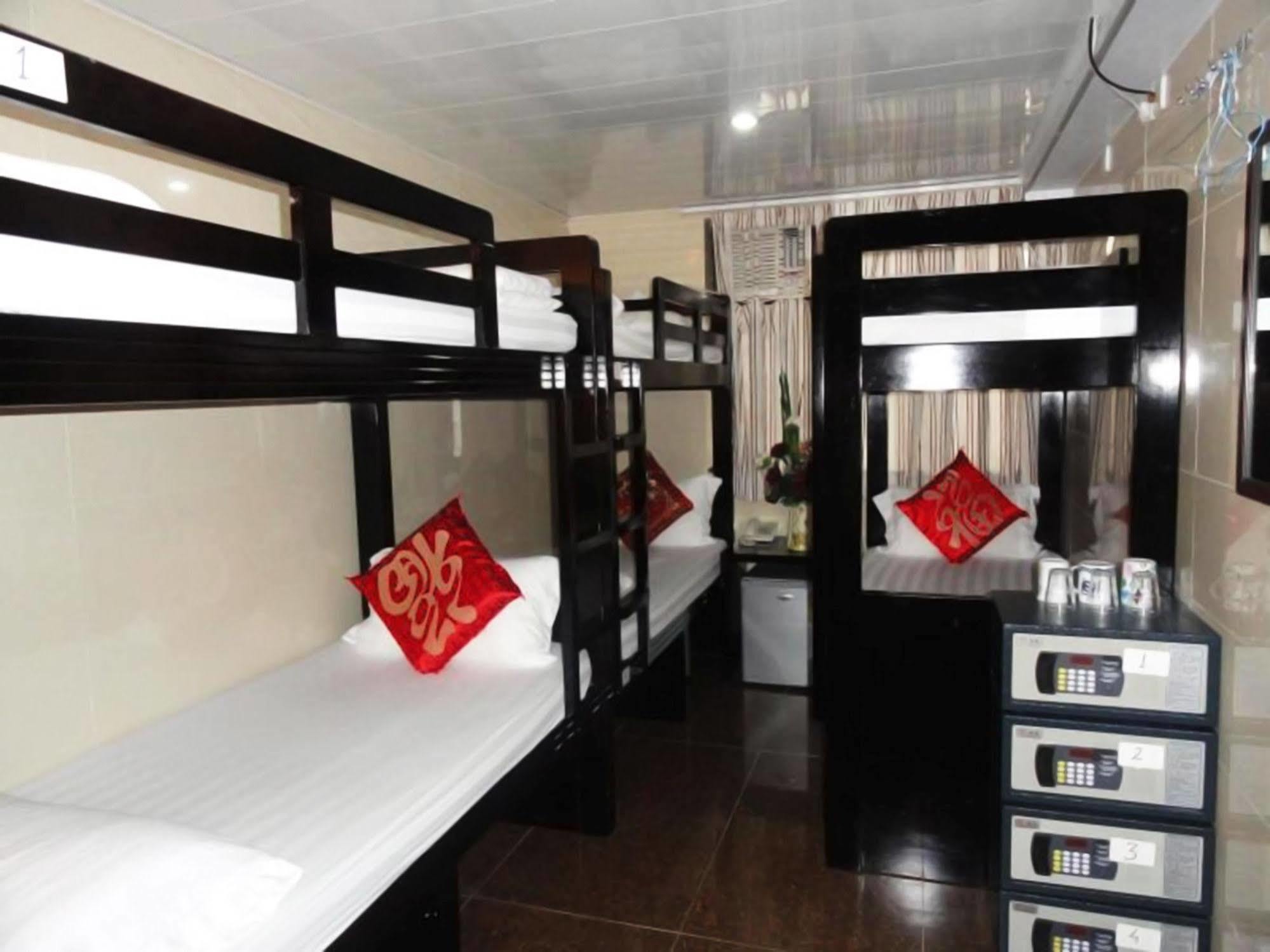 Manila Hotel -Hostel Block D 홍콩 외부 사진