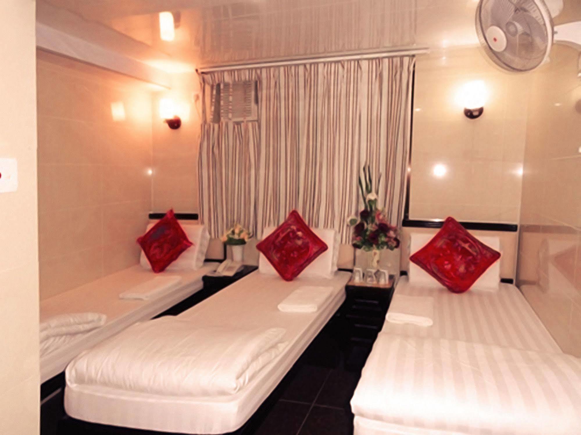 Manila Hotel -Hostel Block D 홍콩 외부 사진